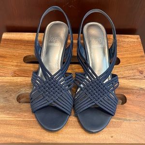 7M, Impo Stretch Shoes